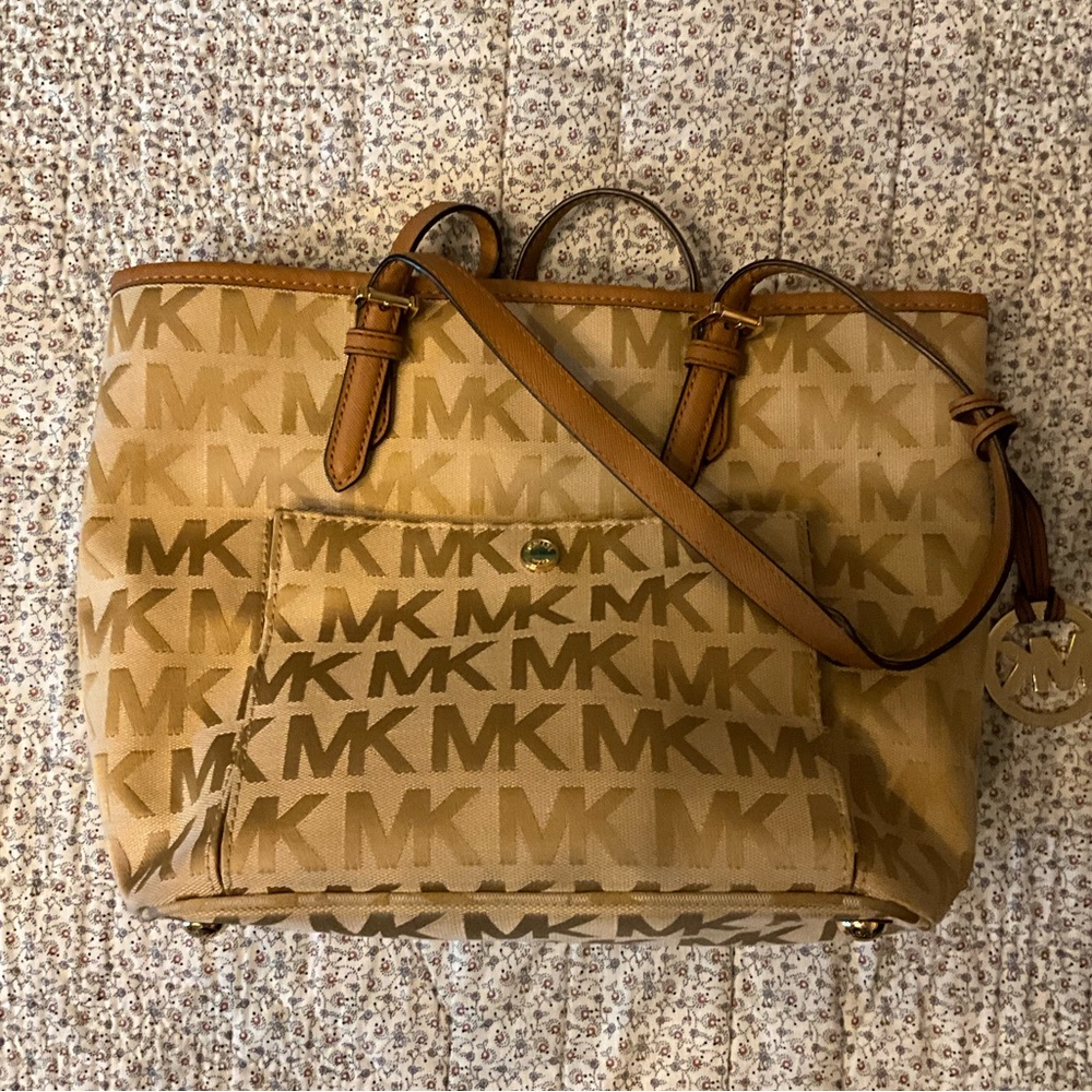 Michael Kors Logo bag